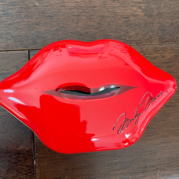 Marlyn Monroe watch - Picture 2 of 3